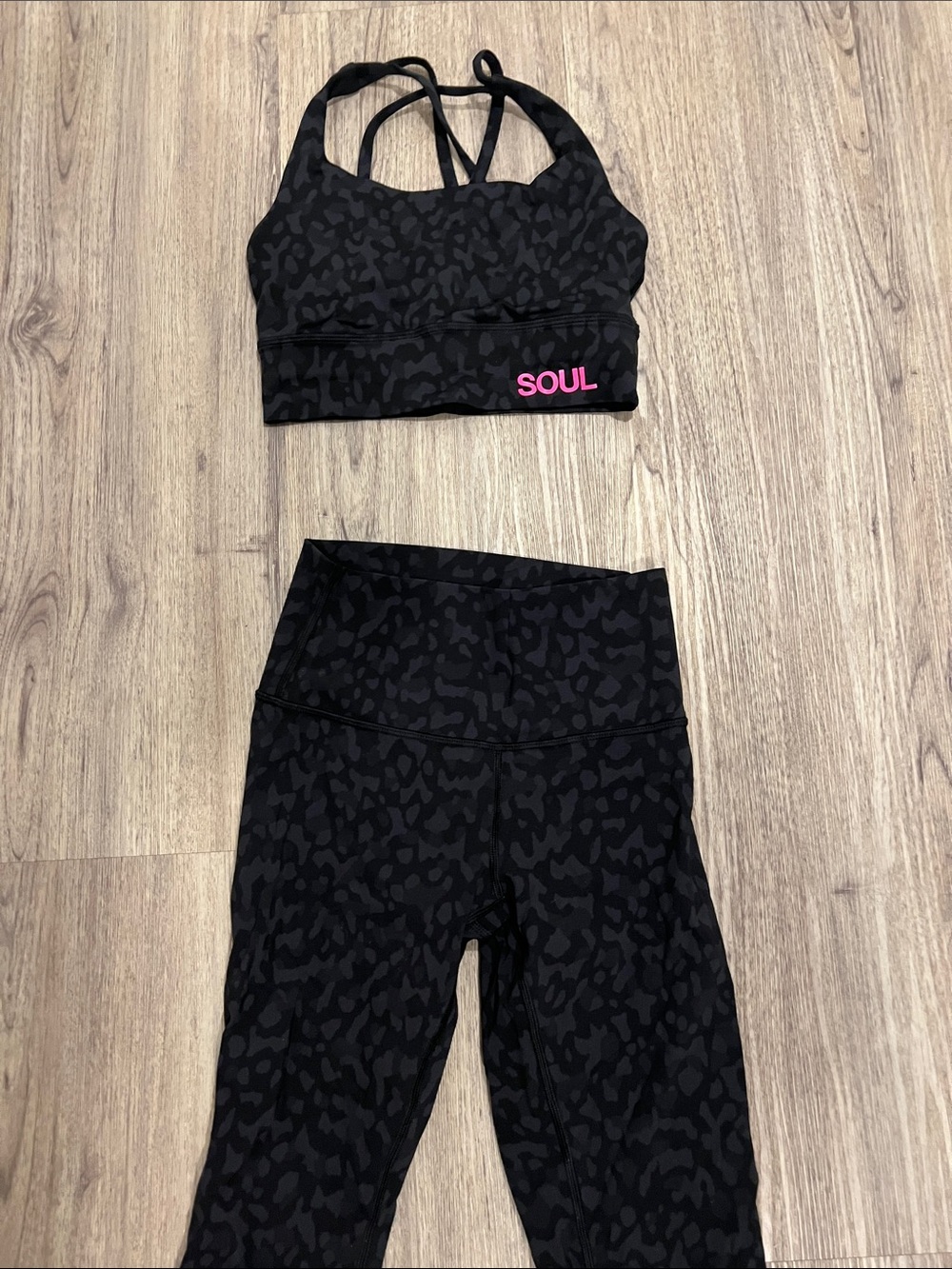 lululemon Black  Leopard energy Sports Bra with Pink SOUL cycle size 6